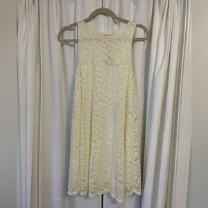 New with tags white lace floral dress!